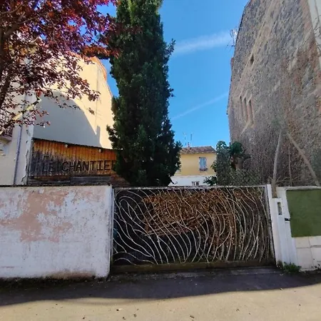 Mini Immeuble En Entier Avec Jardin Cote Parc *