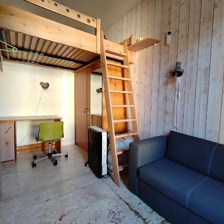 Mini Immeuble En Entier Avec Jardin Cote Parc Vichy